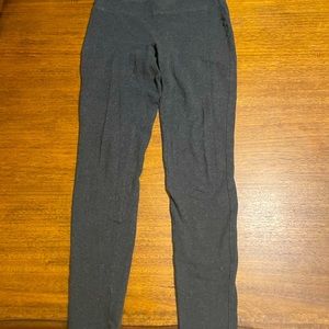 Grey small cotton leggings express great condition